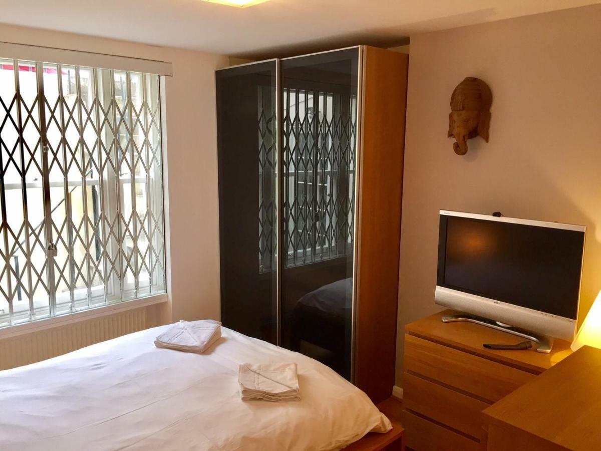 Stylish Apartment In Victoria Лондон Екстер'єр фото